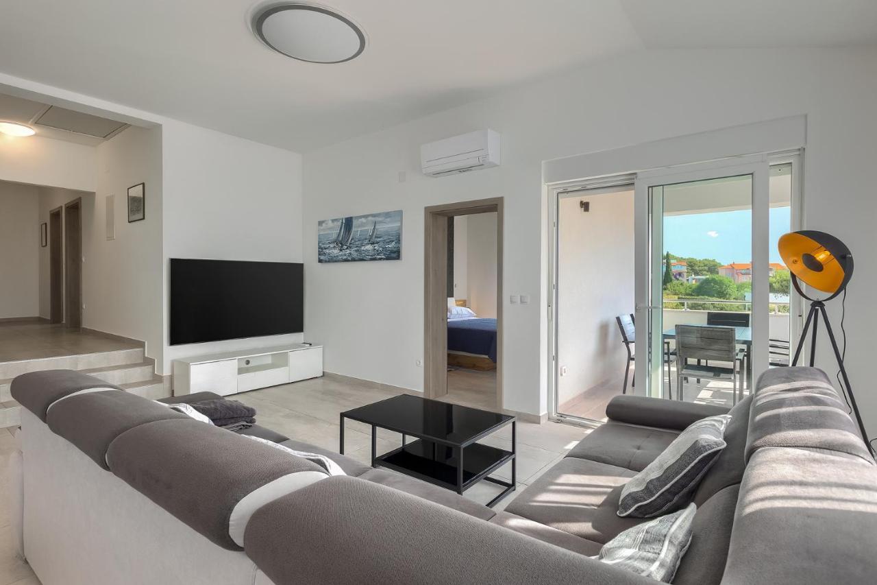 Apartments Medulin 2217 Bagian luar foto